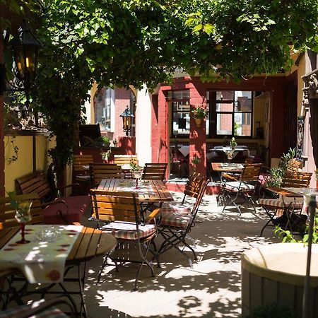 Hotel Reichsschenke Zum Ritter Gotz "Garni" Kröv Exteriör bild